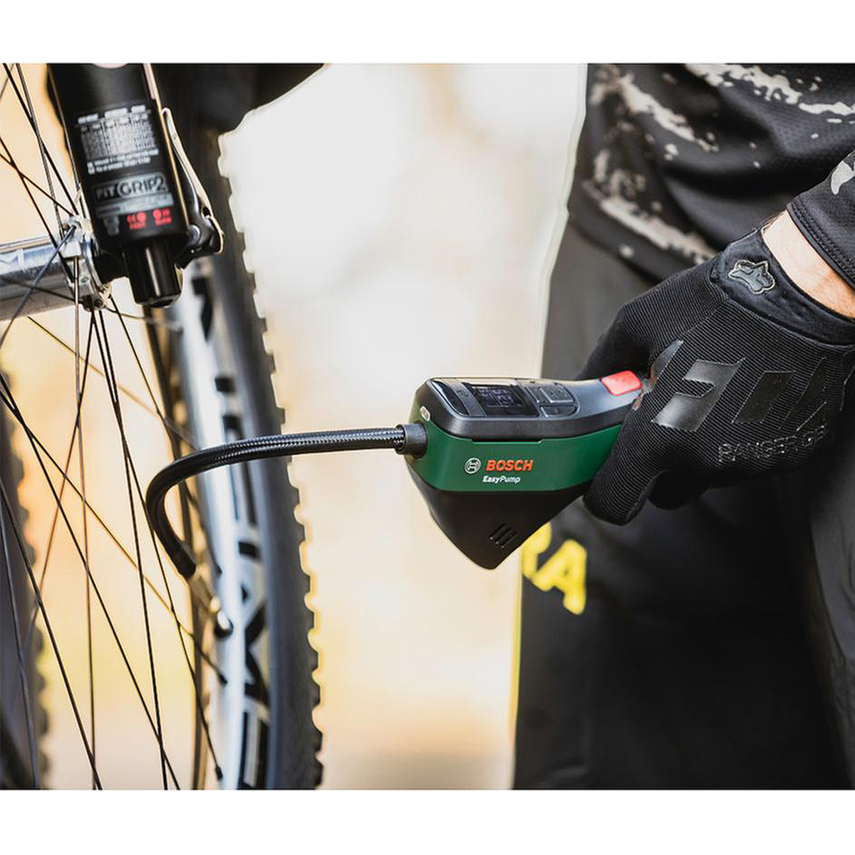 EasyPump Pompe à air comprimé sans fil Bosch