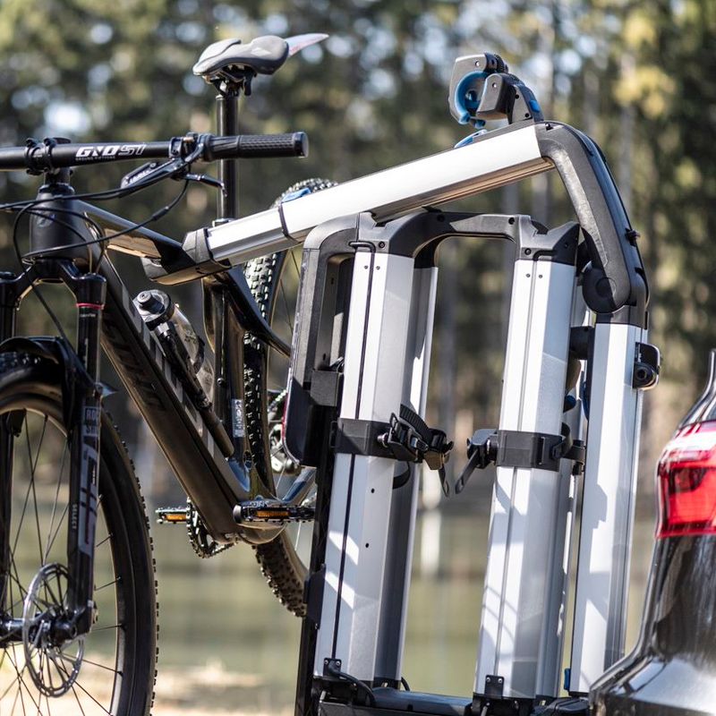 PORTE-VÉLOS XLC VC-C07 ALMADA WORK-E XTRA LED 2 EN 1 PLIANT