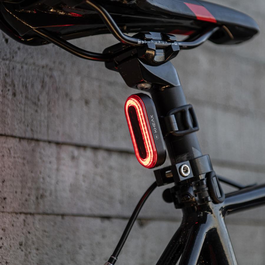 ECLAIRAGE VELO AV+AR RECHARGEABLE KHEAX CAPELLA / TUBAN II 500 / 50L FIXATION CINTRE LED